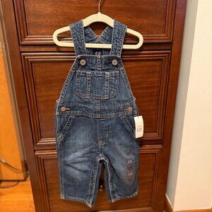 NWT Baby Gap Denim Overalls - size 6-12M, snaps on legs